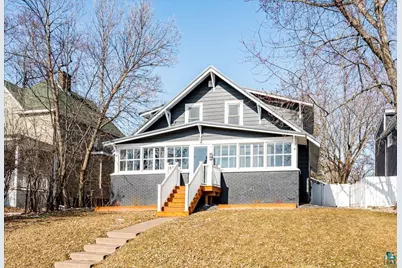 4705 Dodge St, Duluth, MN 55804 - Photo 1