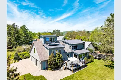 1629 S Lake Ave, Duluth, MN 55802 - Photo 1