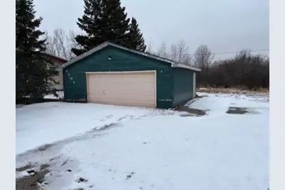 3701 7th Ave W, Hibbing, MN 55746 - Photo 1