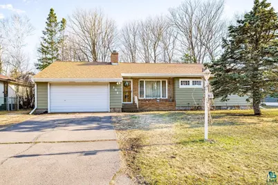 208 Boulder Dr, Cloquet, MN 55720 - Photo 1