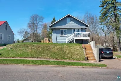 121 11th St, Cloquet, MN 55720 - Photo 1