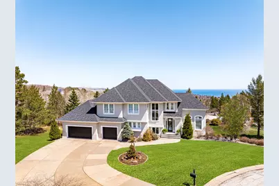 1224 S Ridge Rd, Duluth, MN 55804 - Photo 1