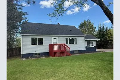 710 N Boundary Ave, Duluth, MN 55810 - Photo 1