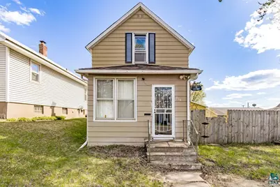 214 5th St, Proctor, MN 55810 - Photo 1