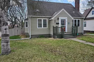 406 11th Ave, Two Harbors, MN 55616 - Photo 1