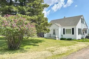 2212 Springvale Ct, Duluth, MN 55811 - Photo 1