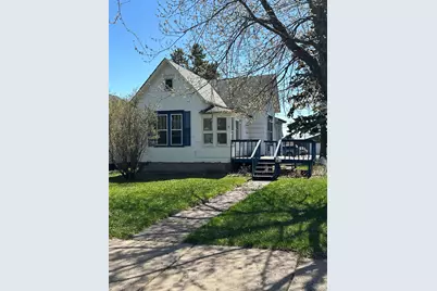 714 10th Ave, Two Harbors, MN 55616 - Photo 1