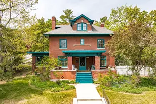 2401 E 5th St, Duluth, MN 55812 - Photo 1