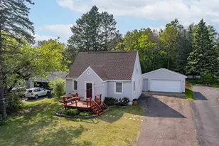 1819 Springvale Rd, Duluth, MN 55811 - Photo 1