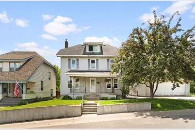 7 Marine Ct, Duluth, MN 55808 - Photo 1