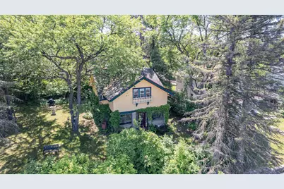 214 Ave D, Cloquet, MN 55720 - Photo 1