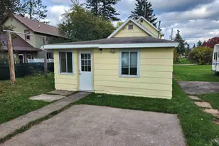 319 16th Ave E, Ashland, WI 54806 - Photo 1