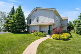 524 Marina Dr, Superior, WI 54880 - Photo 1