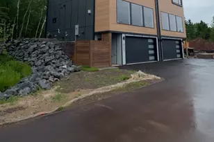 3733 London Rd, Duluth, MN 55804 - Photo 1