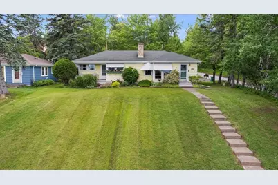 3215 E Superior St, Duluth, MN 55812 - Photo 1