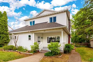 3324 Minnesota Ave, Duluth, MN 55802 - Photo 1