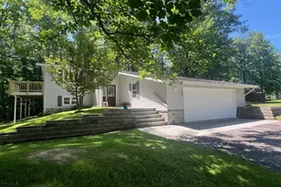 33749 Mohawk Dr, Grand Rapids, MN 55744 - Photo 1