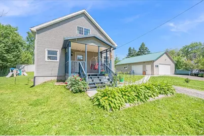 7531 Brighton St, Duluth, MN 55804 - Photo 1