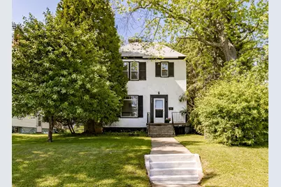 5523 London Rd, Duluth, MN 55804 - Photo 1