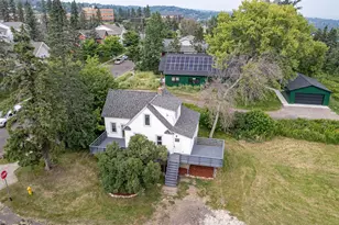 102 E 11th St, Duluth, MN 55805 - Photo 1