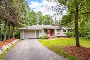 3402 E Superior St, Duluth, MN 55804 - Photo 1