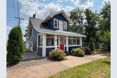 814 N 47th Ave E, Duluth, MN 55804 - Photo 1