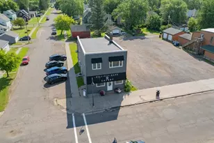 1802 Iowa Ave, Superior, WI 54880 - Photo 1