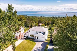 350 Kenilworth Ave, Duluth, MN 55803 - Photo 1