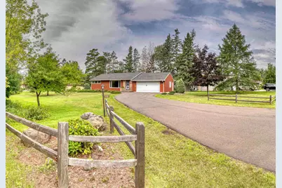 3701 E 3rd St, Duluth, MN 55804 - Photo 1