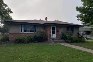 2019 Pennsylvania Ave, Superior, WI 54880 - Photo 1