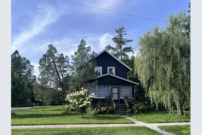 823 7th Ave E, Superior, WI 54880 - Photo 1