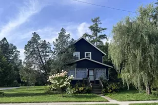 823 7th Ave E, Superior, WI 54880 - Photo 1