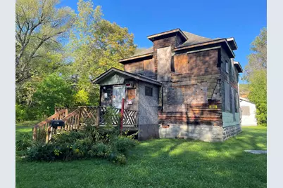 3717 W 6th St, Duluth, MN 55807 - Photo 1