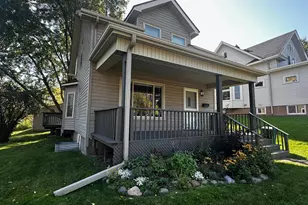 5918 Tacony St, Duluth, MN 55807 - Photo 1