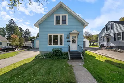 423 N 84th Ave W, Duluth, MN 55807 - Photo 1