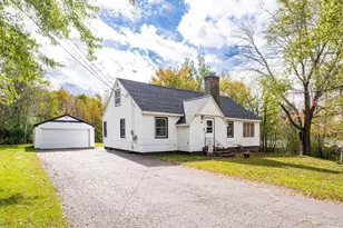 206 E Gilead St, Duluth, MN 55811 - Photo 1