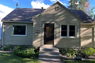 5840 Tioga St, Duluth, MN 55804 - Photo 1