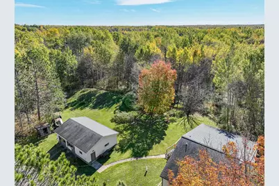 4410 W Beyer Rd, Duluth, MN 55803 - Photo 1