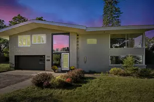 2525 E 1st St, Duluth, MN 55812 - Photo 1