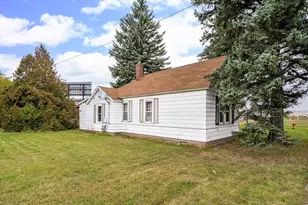 1509 Garfield Ave, Superior, WI 54880 - Photo 1