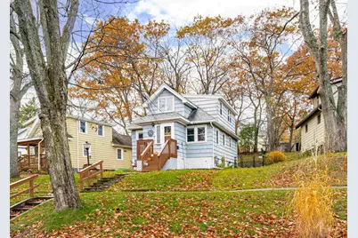 521 Sparkman Ave, Duluth, MN 55803 - Photo 1