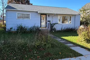 915 Prentice Ave, Ashland, WI 54806 - Photo 1