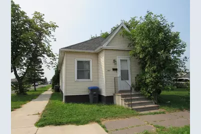 627 Grand Ave, Superior, WI 54880 - Photo 1