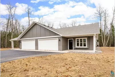 3136 Maple Dr #3136, Cloquet, MN 55720 - Photo 1