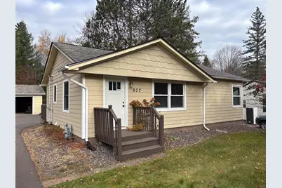 937 W Arrowhead Rd, Duluth, MN 55811 - Photo 1