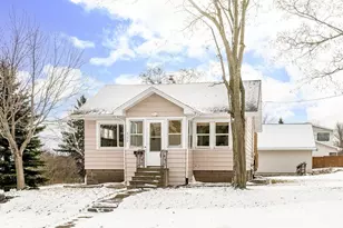 6202 Tacony St, Duluth, MN 55807 - Photo 1