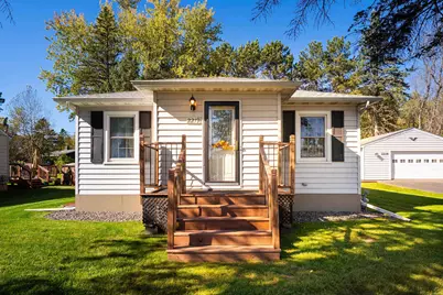 2219 W 24th St, Duluth, MN 55811 - Photo 1