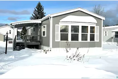 4957 Evergreen Ln, Duluth, MN 55811 - Photo 1