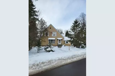 2105 Vermilion Rd, Duluth, MN 55803 - Photo 1