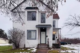 520 7th Ave E, Ashland, WI 54806 - Photo 1